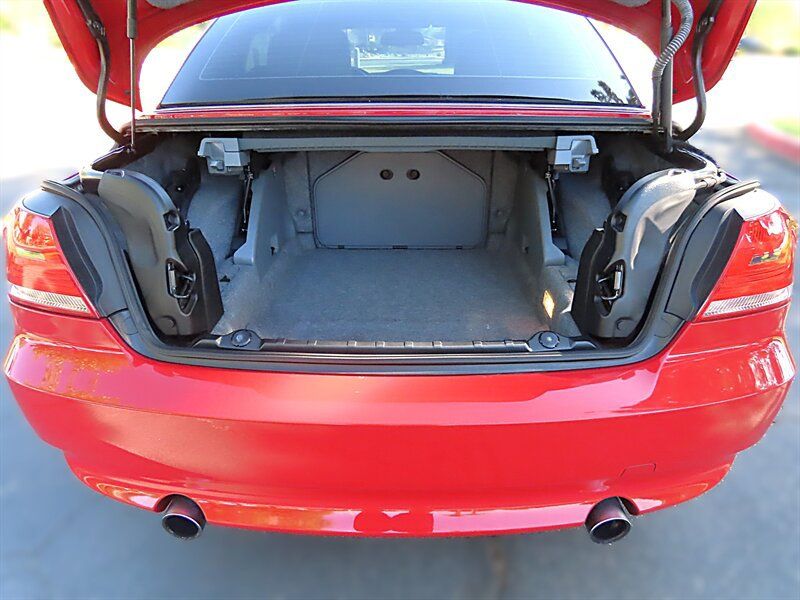 Used 2008 BMW 335i Convertible RWD image 31