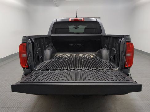 Used 2021 Chevrolet Colorado LT RWD image 29