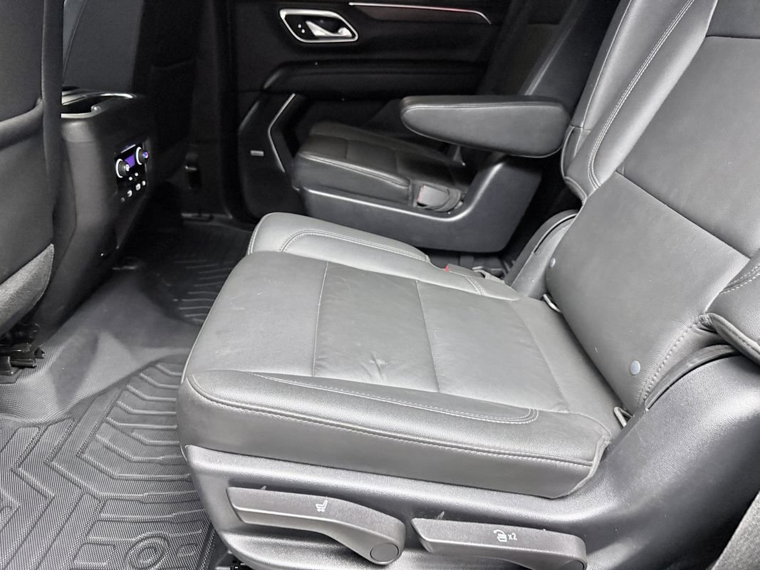 Used 2021 Chevrolet Tahoe Z71 w/ Rear Media and Nav Package AWD/4WD image 14
