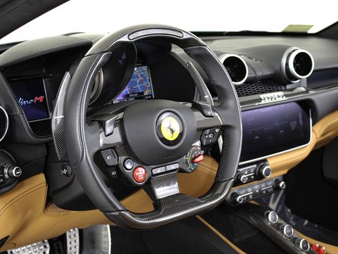 Certified 2023 Ferrari Portofino M RWD image 45