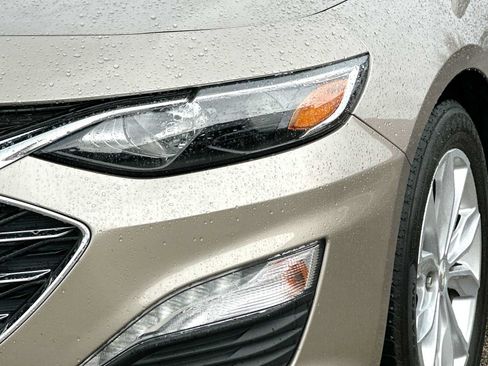 Used 2023 Chevrolet Malibu LT FWD image 16