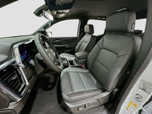 New 2026 GMC Canyon Elevation w/ Convenience Package RWD image 22