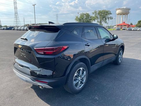 Used 2024 Chevrolet Blazer LT w/ Convenience Package AWD/4WD image 5