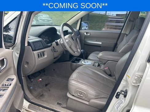 Used 2008 Mitsubishi Endeavor SE FWD image 12