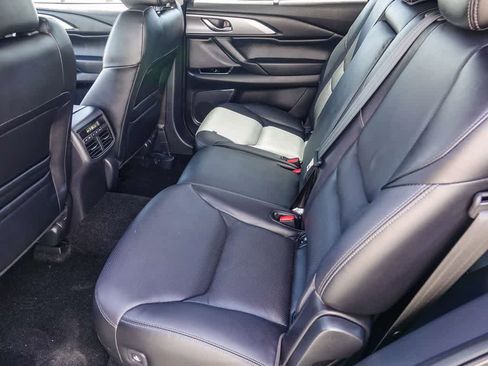Used 2022 MAZDA CX-9 Touring Plus AWD/4WD image 16