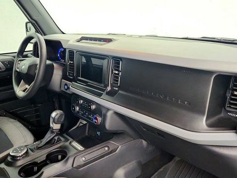 Used 2022 Ford Bronco 2-Door w/ Sasquatch Package image 24