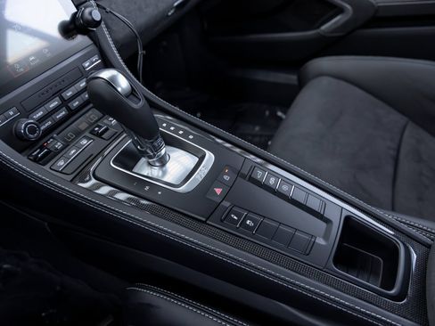 Used 2025 Porsche 718 Cayman GTS RWD image 37