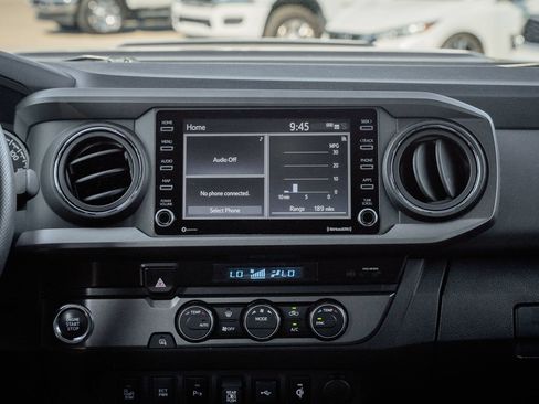 Used 2022 Toyota Tacoma TRD Sport w/ Technology Package RWD image 40