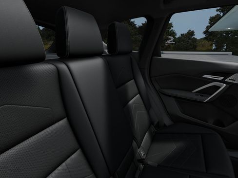 New 2025 BMW X1 xDrive28i w/ Premium Package image 10