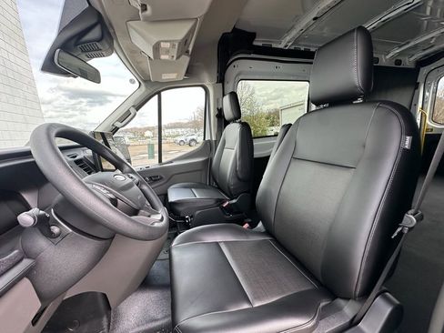 New 2026 Ford Transit 250 148 Medium Roof Extended AWD w/ Load Area Protection Package image 16