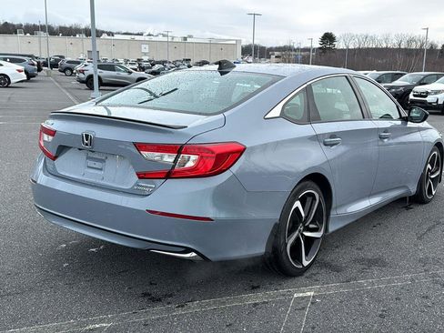 Used 2022 Honda Accord Sport image 6