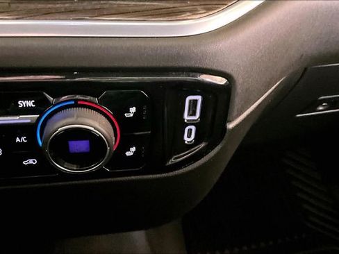 Certified 2022 Chevrolet Silverado 1500 LT image 25