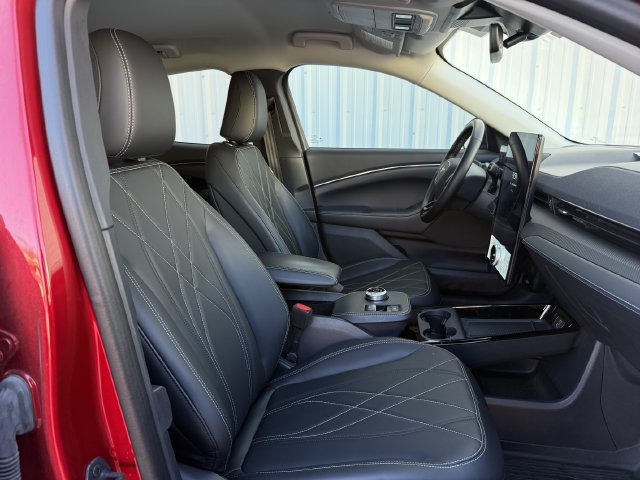Used 2024 Ford Mustang Mach-E Select RWD image 28