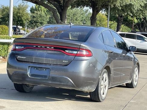 Used 2015 Dodge Dart SXT FWD image 4