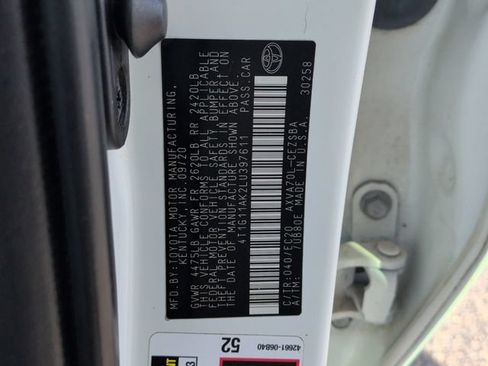 Used 2020 Toyota Camry SE FWD image 34