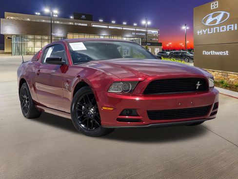 Used 2014 Ford Mustang Coupe w/ Equipment Group 102A RWD image 3