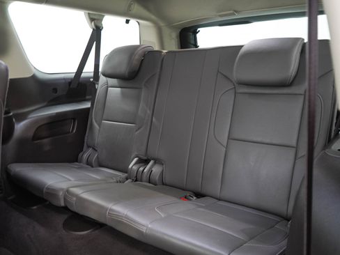 Used 2019 GMC Yukon XL Denali w/ Denali Ultimate Package AWD/4WD image 15
