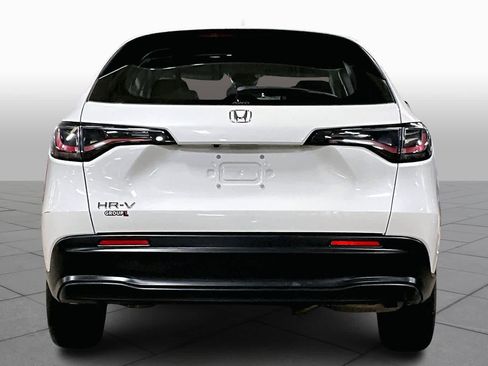 Used 2025 Honda HR-V LX image 5