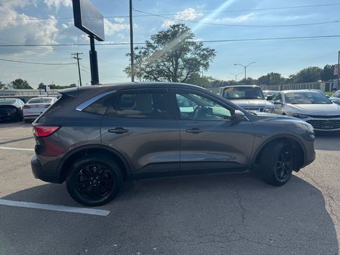 Used 2020 Ford Escape SE AWD/4WD image 8