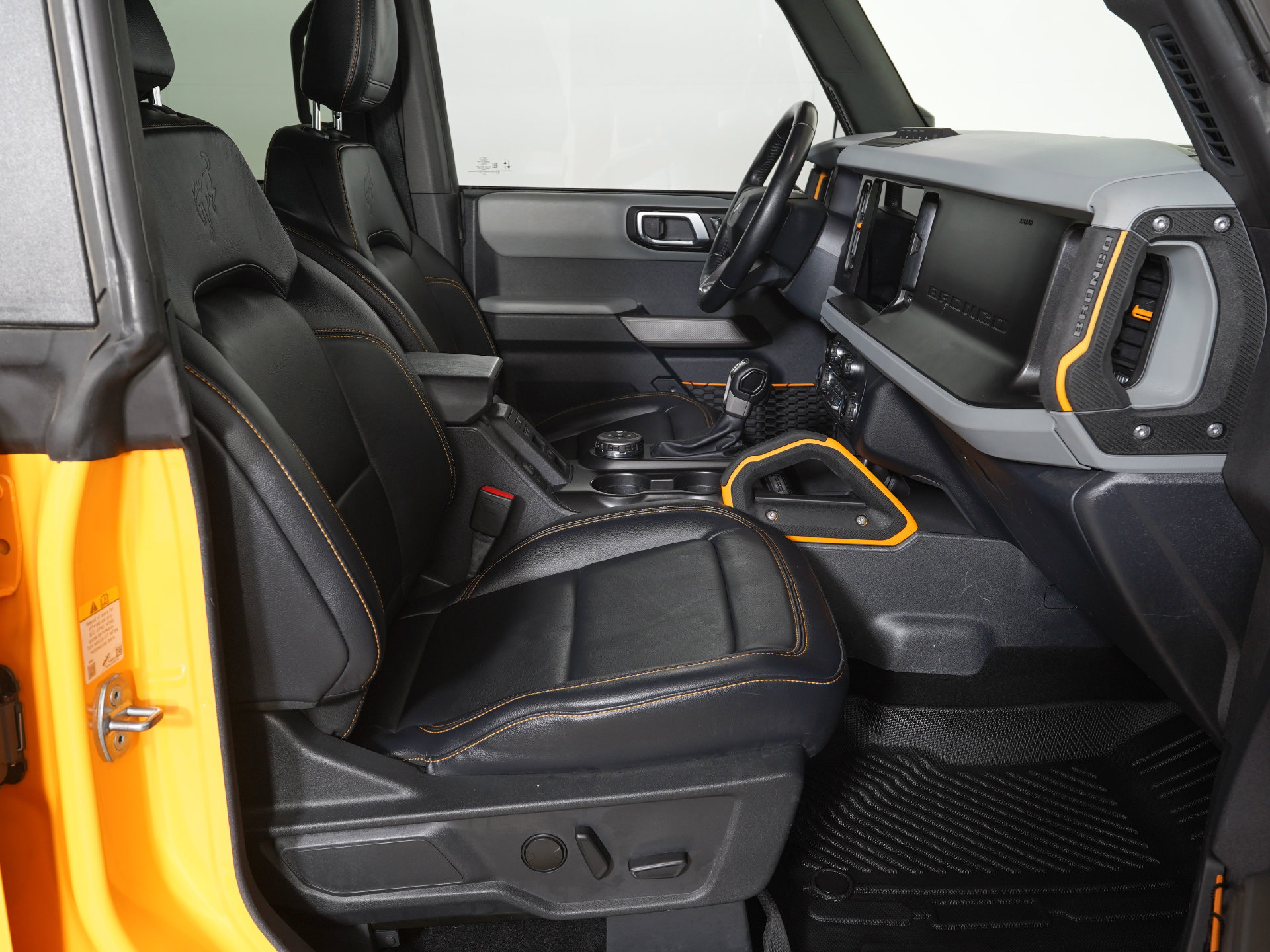 Used 2022 Ford Bronco Badlands AWD/4WD image 9