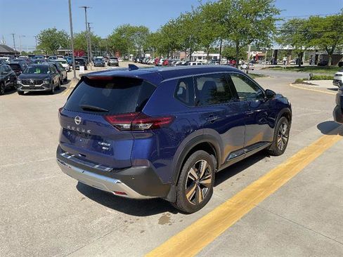 Used 2023 Nissan Rogue Platinum w/ Platinum Premium Package AWD/4WD image 3