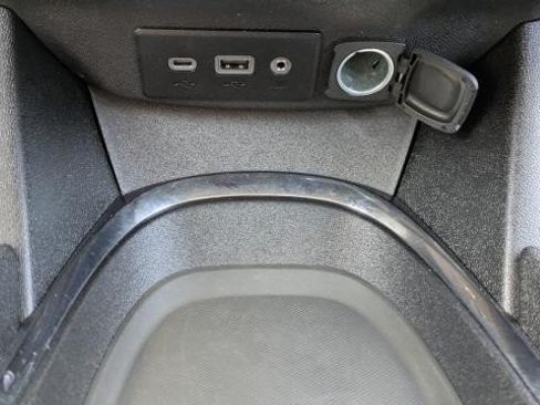 Used 2024 Chevrolet Malibu LT FWD image 11