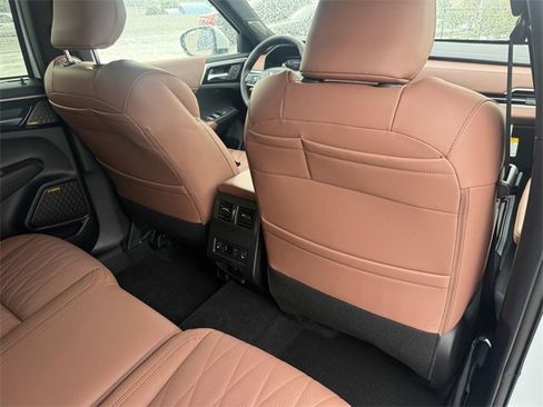 New 2026 Mitsubishi Outlander SEL image 27