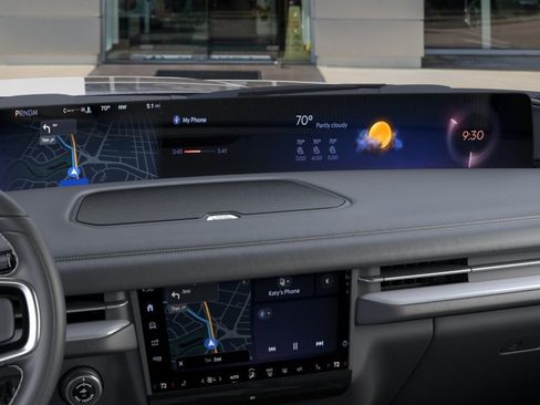 New 2026 Lincoln Navigator Premiere AWD/4WD image 14