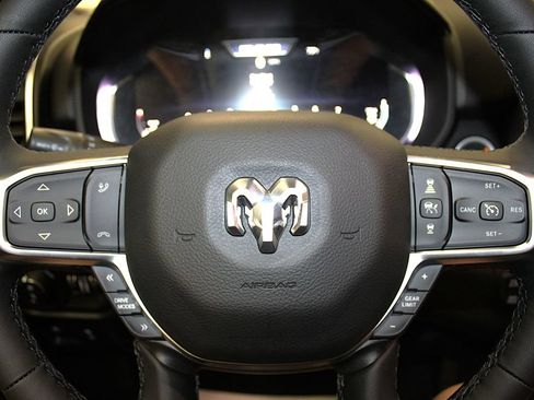 New 2026 RAM 1500 Big Horn AWD/4WD image 11