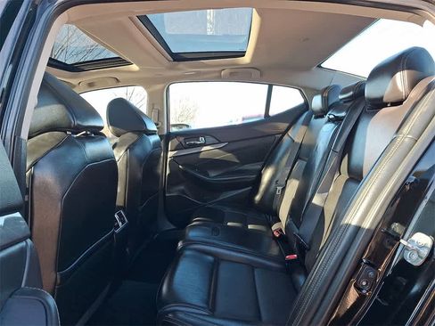 Used 2017 Nissan Maxima 3.5 SL image 20