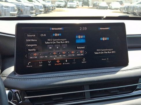 Used 2023 INFINITI QX60 Luxe w/ Vision Package FWD image 17