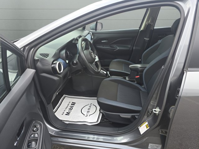 Certified 2025 Nissan Versa SV FWD image 13