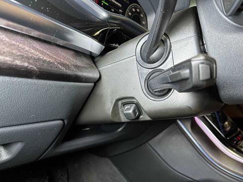 Used 2022 Audi Q8 Prestige image 30