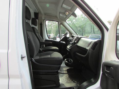 Used 2017 RAM ProMaster 1500 image 7