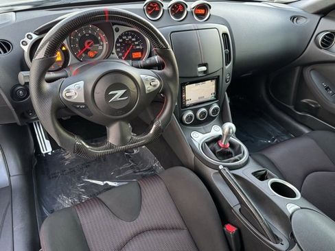 Used 2013 Nissan 370Z NISMO image 6