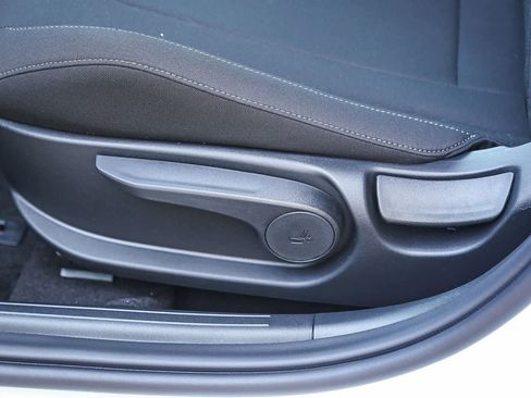 New 2026 Hyundai Elantra Sport image 23