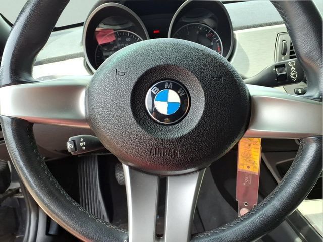 Used 2003 BMW Z4 2.5i RWD image 13