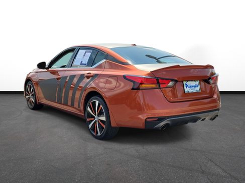 Used 2021 Nissan Altima 2.5 SR w/ SR Premium Package AWD/4WD image 3