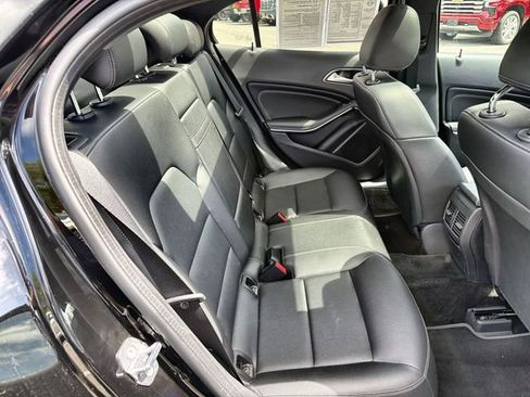 Used 2020 Mercedes-Benz GLA 250 4MATIC image 25