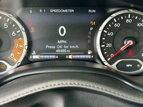 Used 2021 Jeep Renegade Latitude image 37