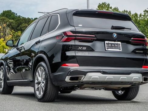 Used 2026 BMW X5 xDrive40i AWD/4WD image 11