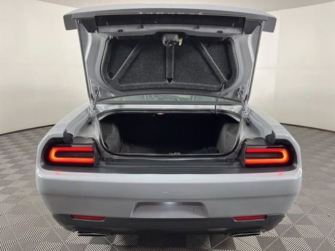 Used 2021 Dodge Challenger R/T w/ Plus Package image 43