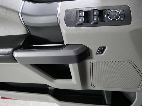 Used 2018 Ford F150 XLT w/ Equipment Group 302A Luxury image 19