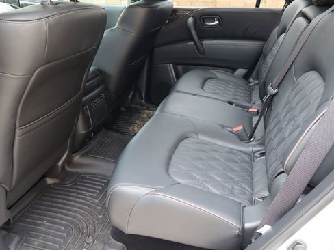 Used 2024 Nissan Armada Platinum w/ Cargo Package RWD image 6