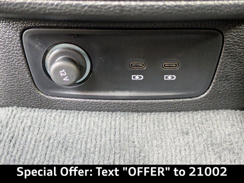 New 2025 Audi Q3 2.0T Premium image 16