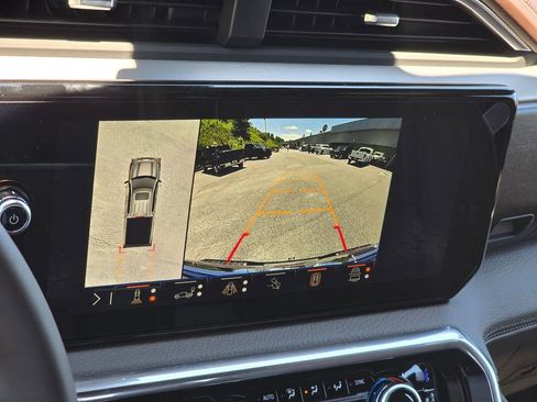 New 2026 GMC Sierra 1500 Denali w/ Denali Reserve Package AWD/4WD image 9