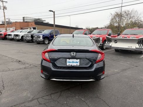 Used 2021 Honda Civic EX image 4