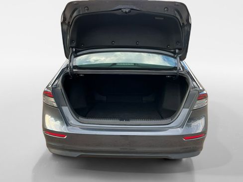 Used 2023 Honda Accord EX image 16