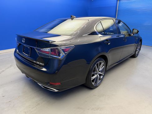 Used 2018 Lexus GS 350 F Sport w/ Preferred Accessory Package AWD/4WD image 7