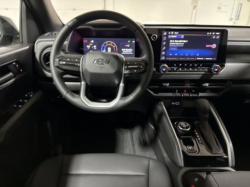 New 2026 Chevrolet Colorado Trail Boss AWD/4WD image 11